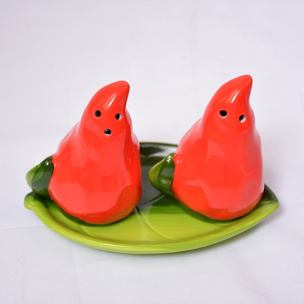 Red Chilli Style Ceramic Salt & Pepper Shaker With Ceramic Tray (BDJ)