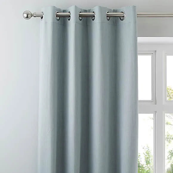 Plain Cotton Eyelet Curtain (90″x 90″)